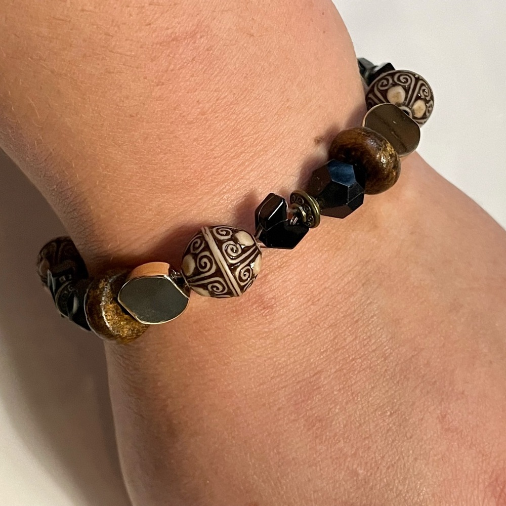 Golden Brown Arrow Bracelet⭐️